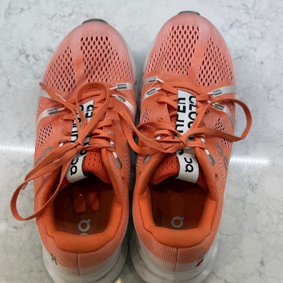 On Running Women's Coral Athletic Shoes, Size 10.5 - Picture 7 of 10